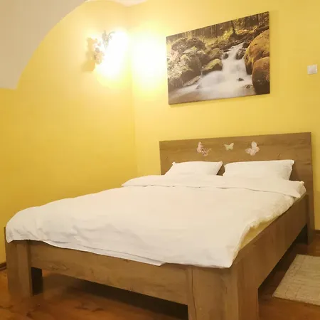 Smb Poarta Schei Prázdninový dům *